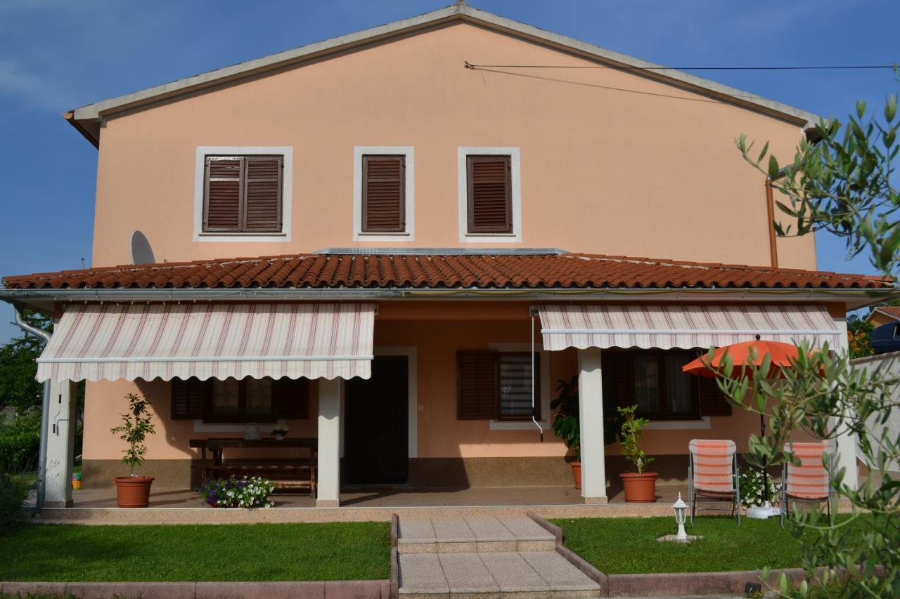 Apartman Doli Nedeščina Exterior foto